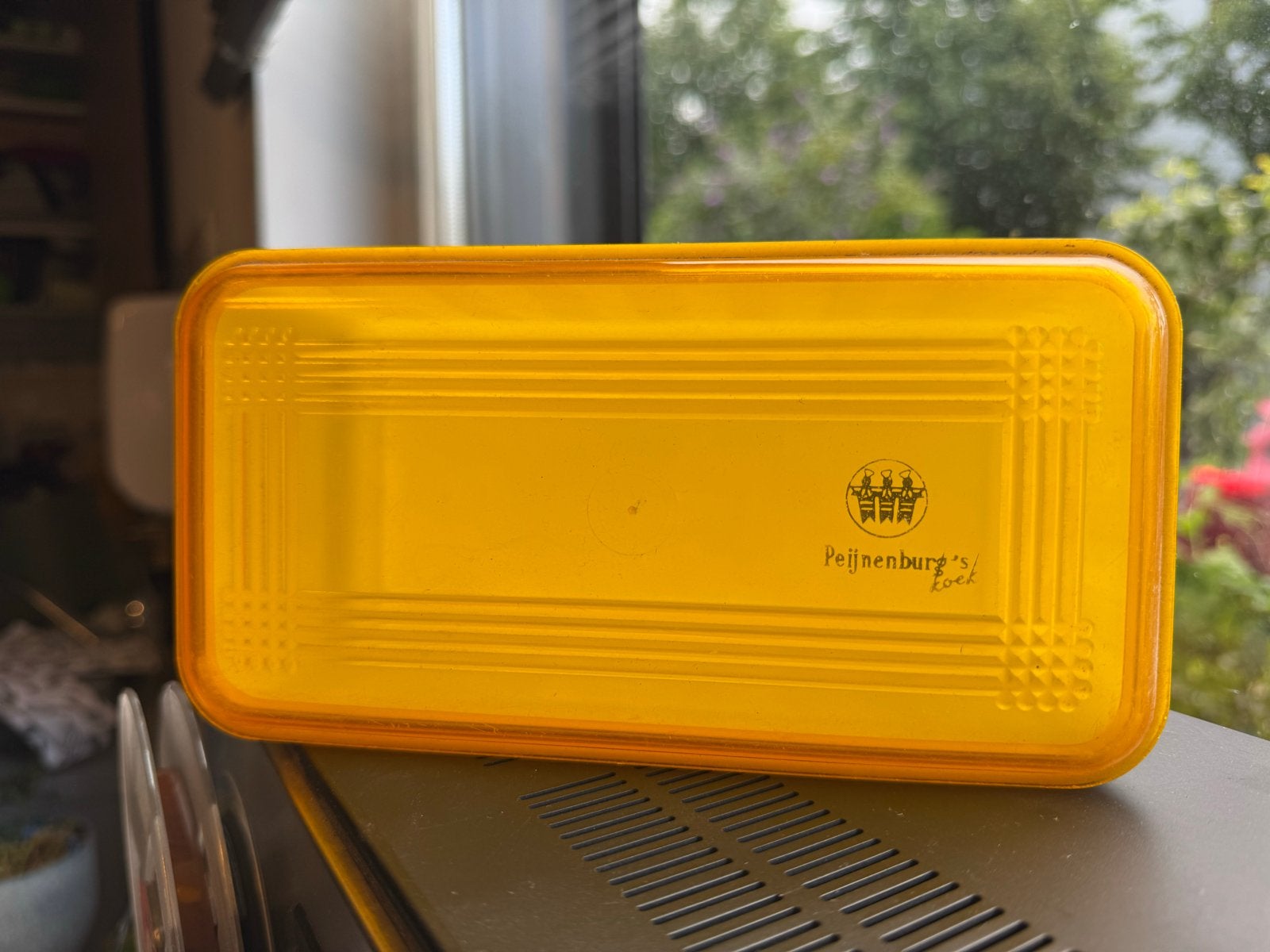 Vintage Peijnenburg's Koek Trommel - Geel/Crème, Huis en Inrichting, Keuken | Tupperware, Ophalen of Verzenden, Gebruikt, Geel
