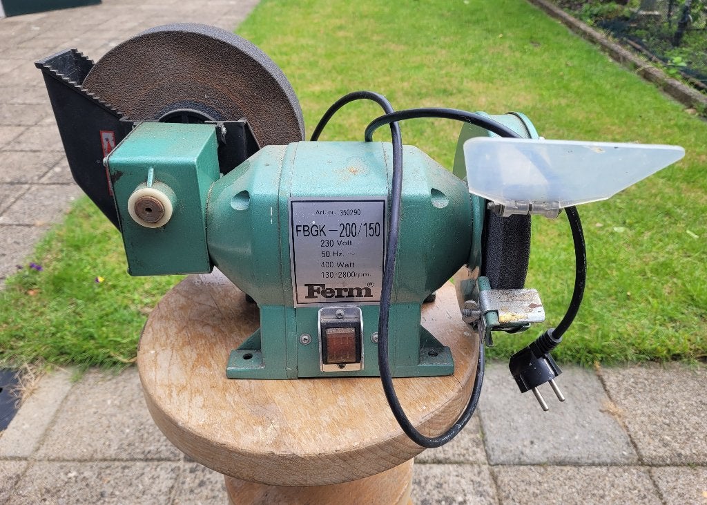 Slijpsteen, Ophalen, Gebruikt, Minder dan 700 watt, Werkbankslijpmachine