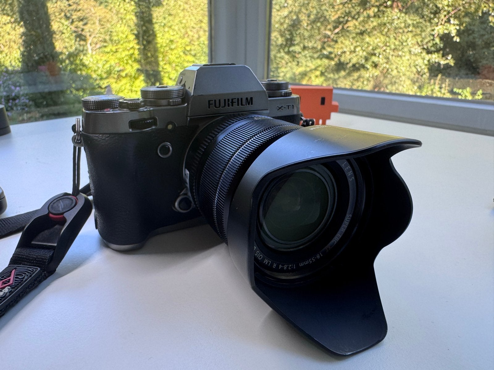 Fujifilm X-T1 Graphite Silver Edition + XF 18-55mm, Ophalen, Beeldstabilisatie, Zo goed als nieuw, Fujifilm