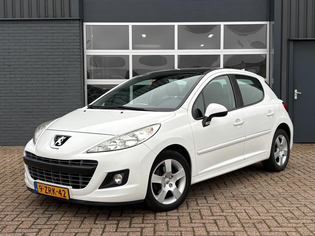Peugeot 207 1.6 VTi XS STORING AUTOMAAT!, Auto's, Voorwielaandrijving, Euro 5, 15 km/l, Gebruikt