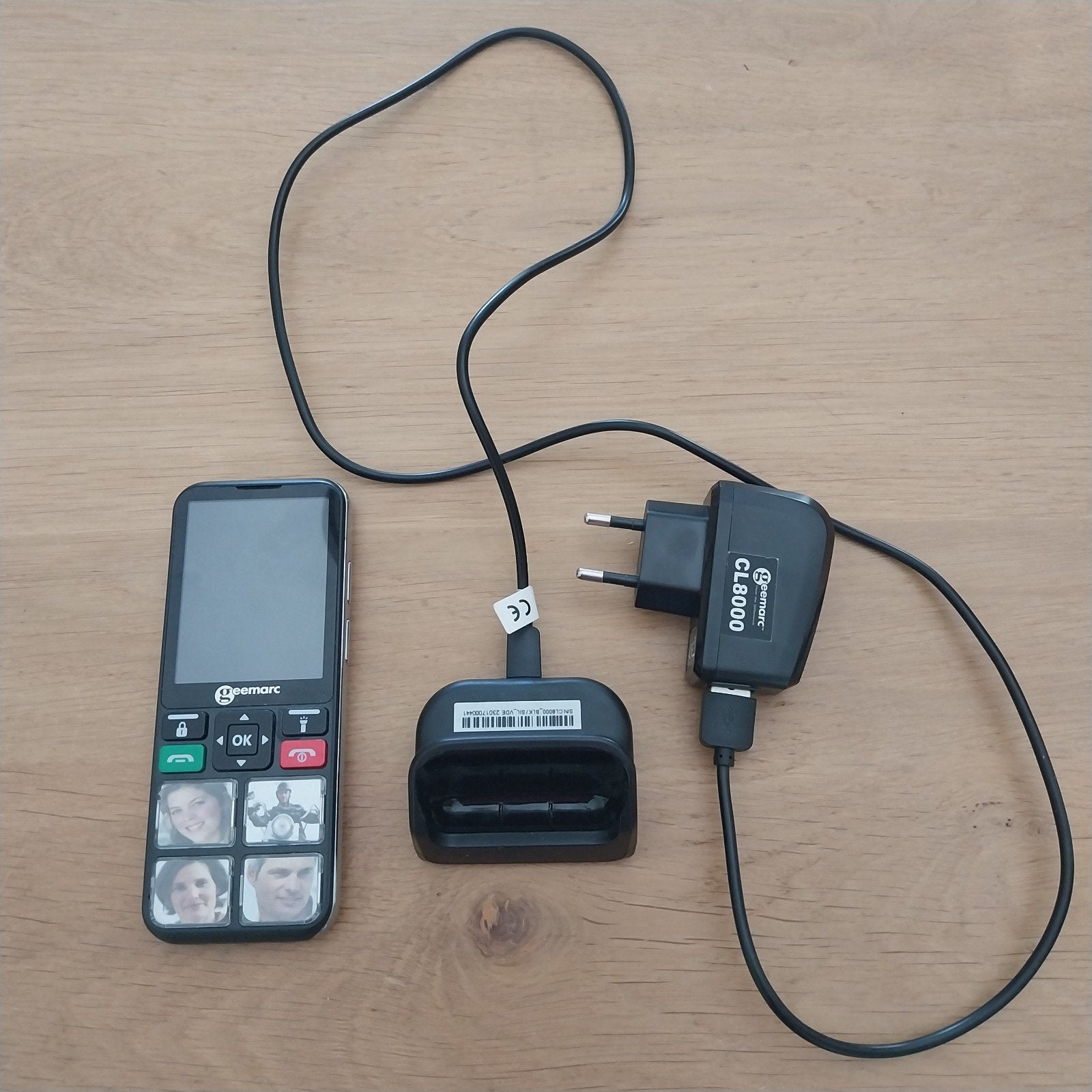 Seniorentelefoon - CL8000 - 4G - GPS - SOS, Telecommunicatie, Ophalen of Verzenden, Zo goed als nieuw