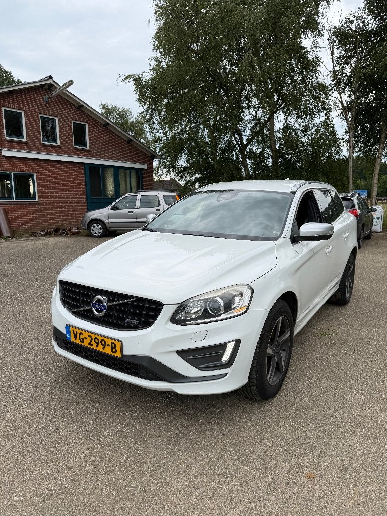 Volvo Xc60 R-Design Wit BTW-auto 2013, Auto's, Bestelauto's, Bedrijf, ABS, Airbags, Airconditioning, Automatische klimaatregeling