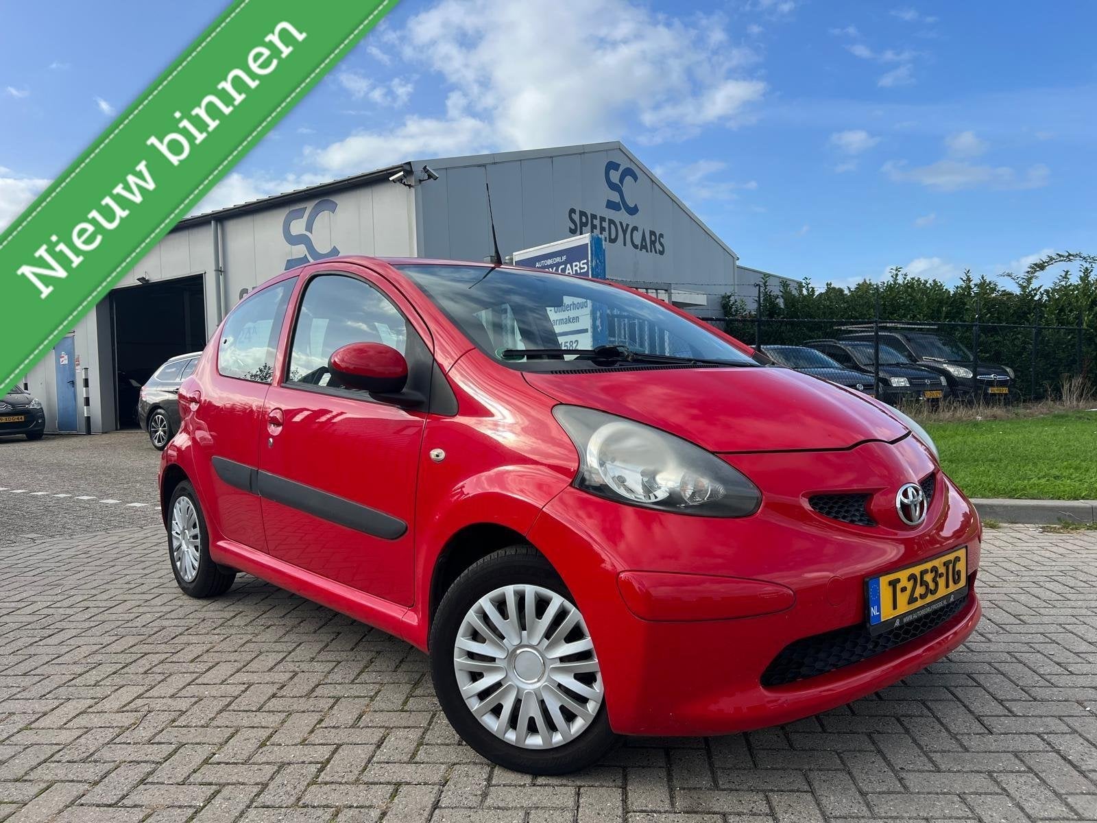 Toyota Aygo 1.0-12V 5DRS Elektr Ramen, Auto's, Voorwielaandrijving, Gebruikt, 4 stoelen, 68 pk