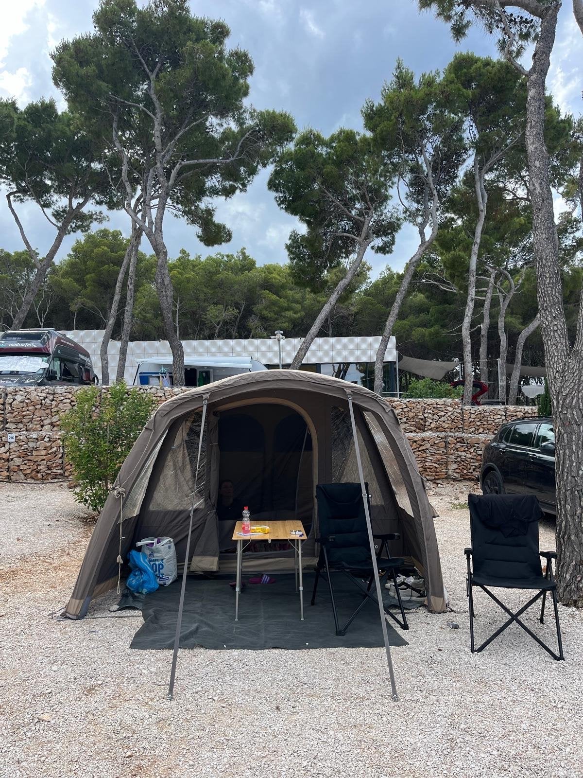 Vango opblaasbare tent 4 personen polykatoen, Caravans en Kamperen, Ophalen, Gebruikt, Meer dan 6