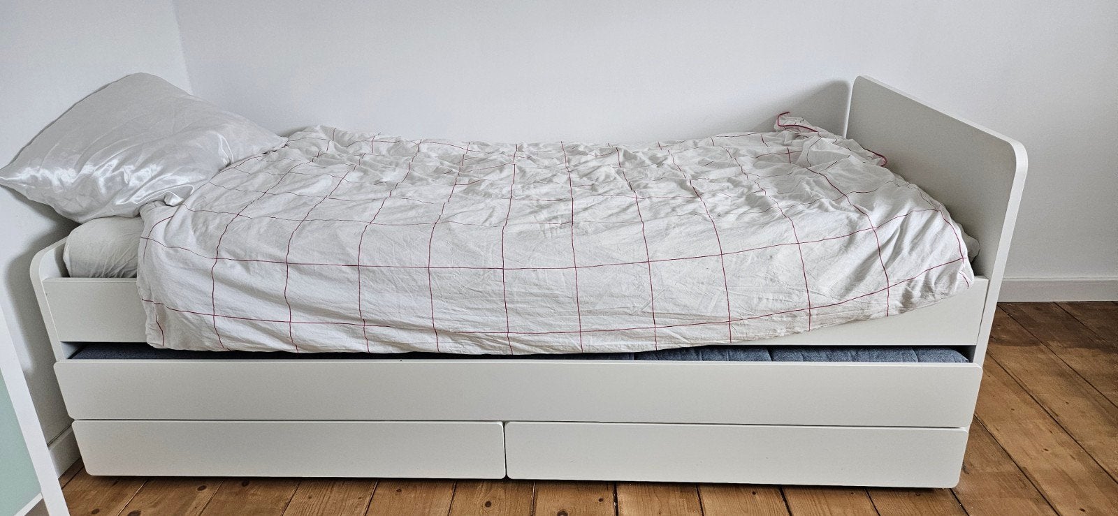 IKEA SLAKT uitschuifbaar bed met opberglades, Huis en Inrichting, Ophalen, Gebruikt, 90 cm, Wit