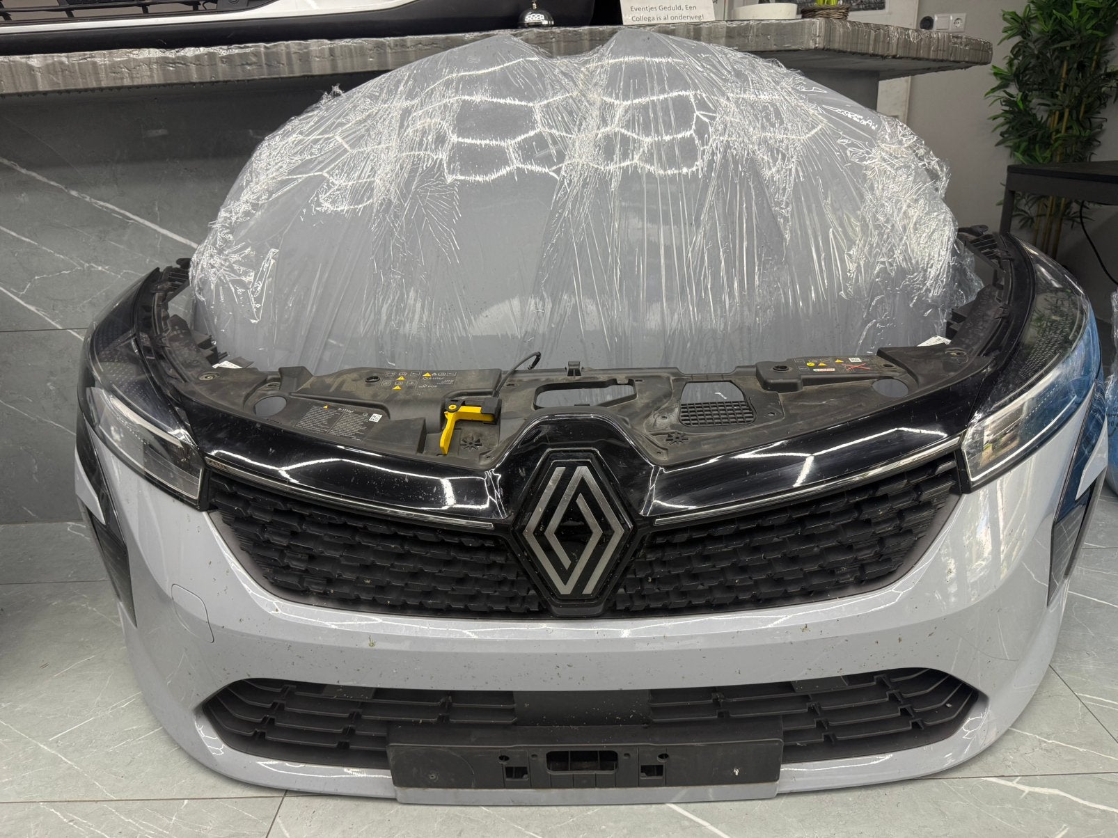 VOORKOP RENAULT CLIO VI 5 FACELIFT LED MOTORKAP VOORBUMPER, Ophalen