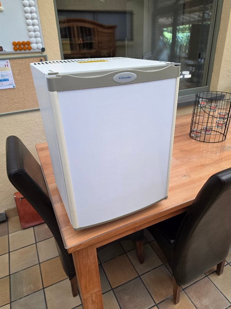 Dometic / Electrolux MiniCool 41 Liter mini frigo, Minder dan 75 liter, Ophalen, Zonder vriesvak, Minder dan 85 cm