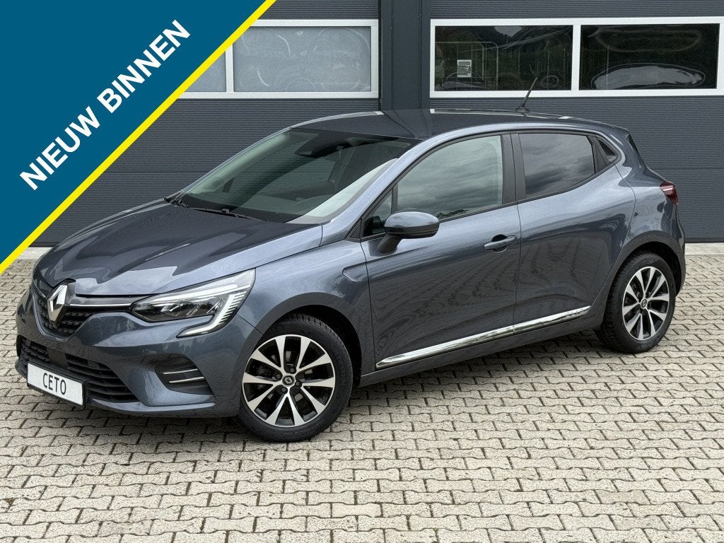 Renault Clio 1.0 TCE 100pk 31dkm (bj 2020), Gebruikt, 100 pk, Origineel Nederlands, Bedrijf