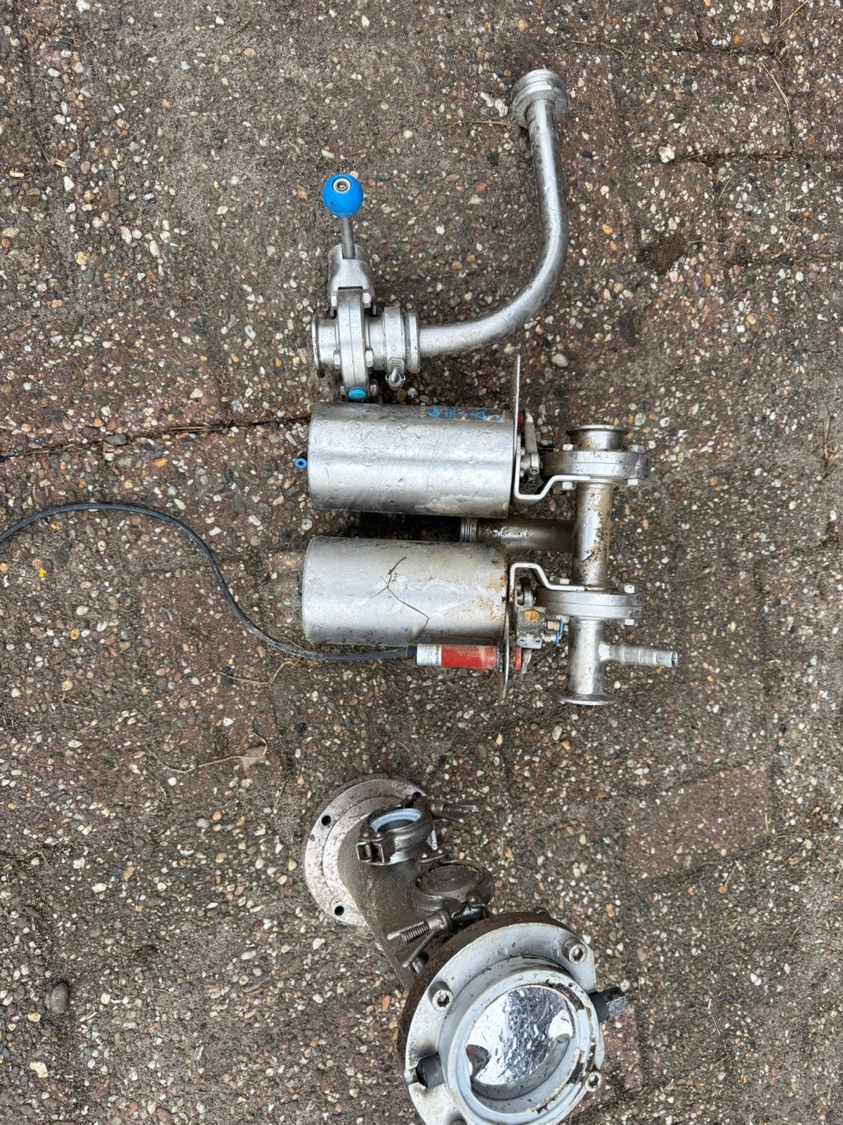 Onderaansluiting melktank / vlinderklep, Ophalen, Zo goed als nieuw, Overige merken