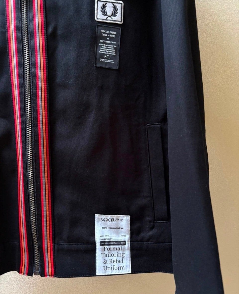 Fred Perry  maat L Zwart - Valt als XL, Ophalen of Verzenden, Zo goed als nieuw, Maat 56/58 (XL), Zwart