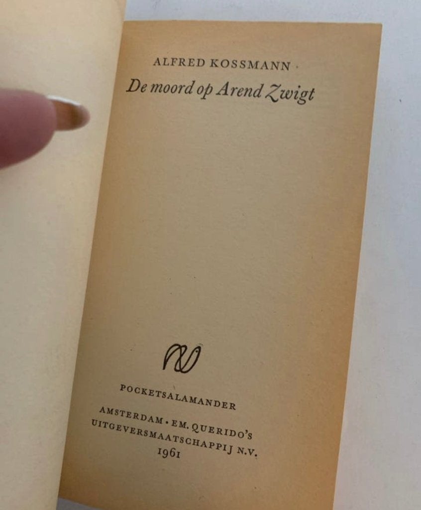 De Moord op Arend Zwigt - Alfred Kossmann (1961), Ophalen of Verzenden, Gelezen, Alfred Kossmann