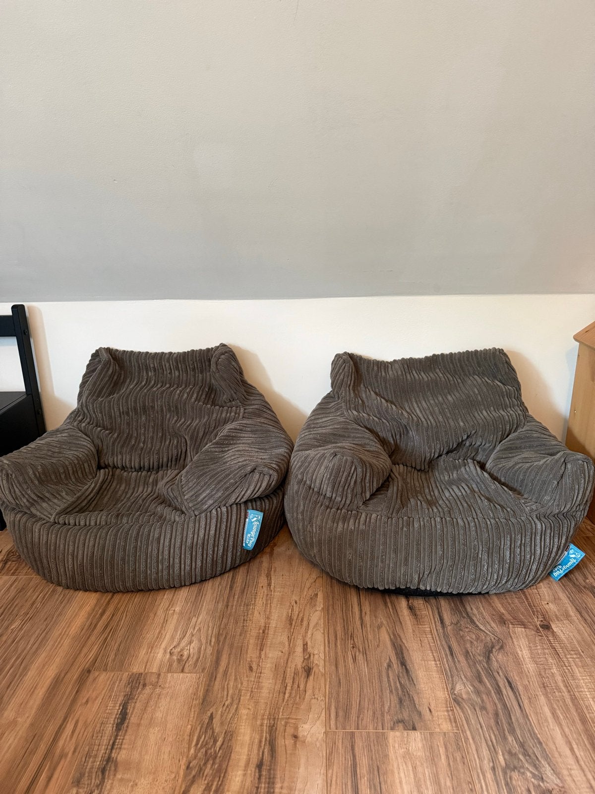 2x Lounge Pug Kids zitzakstoel - zo goed als nieuw, Ophalen, Zo goed als nieuw, Grijs, Zitzakstoel