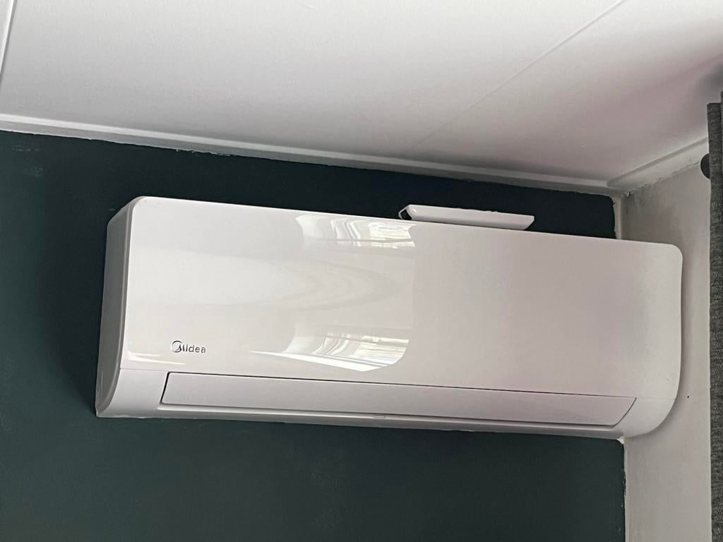 Midea Airco 3 jaar oud, incl. afstandsbediening en boekjes, Witgoed en Apparatuur, Airco's, Gebruikt, 3 snelheden of meer, Ophalen of Verzenden