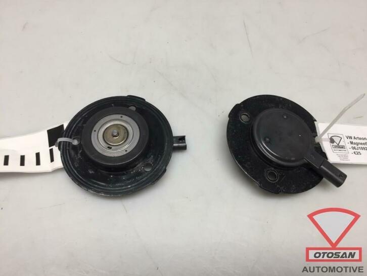 vw arteon 3g8 2018 magneetklep cilinderkop 06j109259c, Auto-onderdelen, Gebruikt, Volkswagen, Volkswagen AG, Berliner Ring 2
38440  Wolfsburg, DE