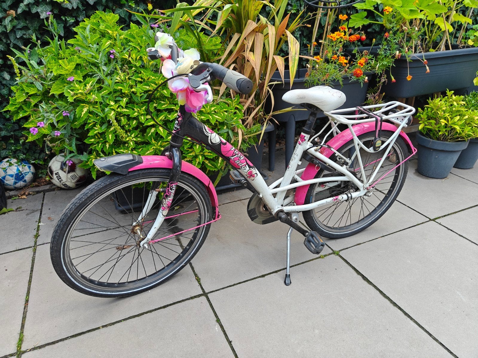 stevige meisjes fiets 22 inch, Ophalen, Terugtraprem, 22 inch, Gebruikt