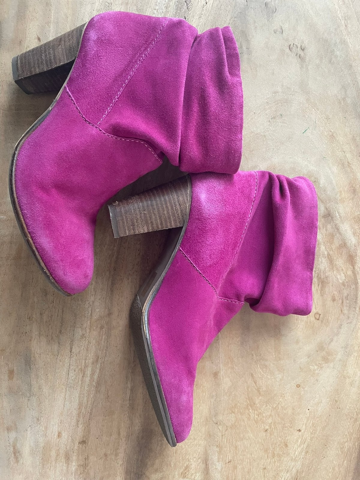 Paarse fuchsia enkellaarsjes maat 40, Ophalen of Verzenden, Gedragen, Overige kleuren