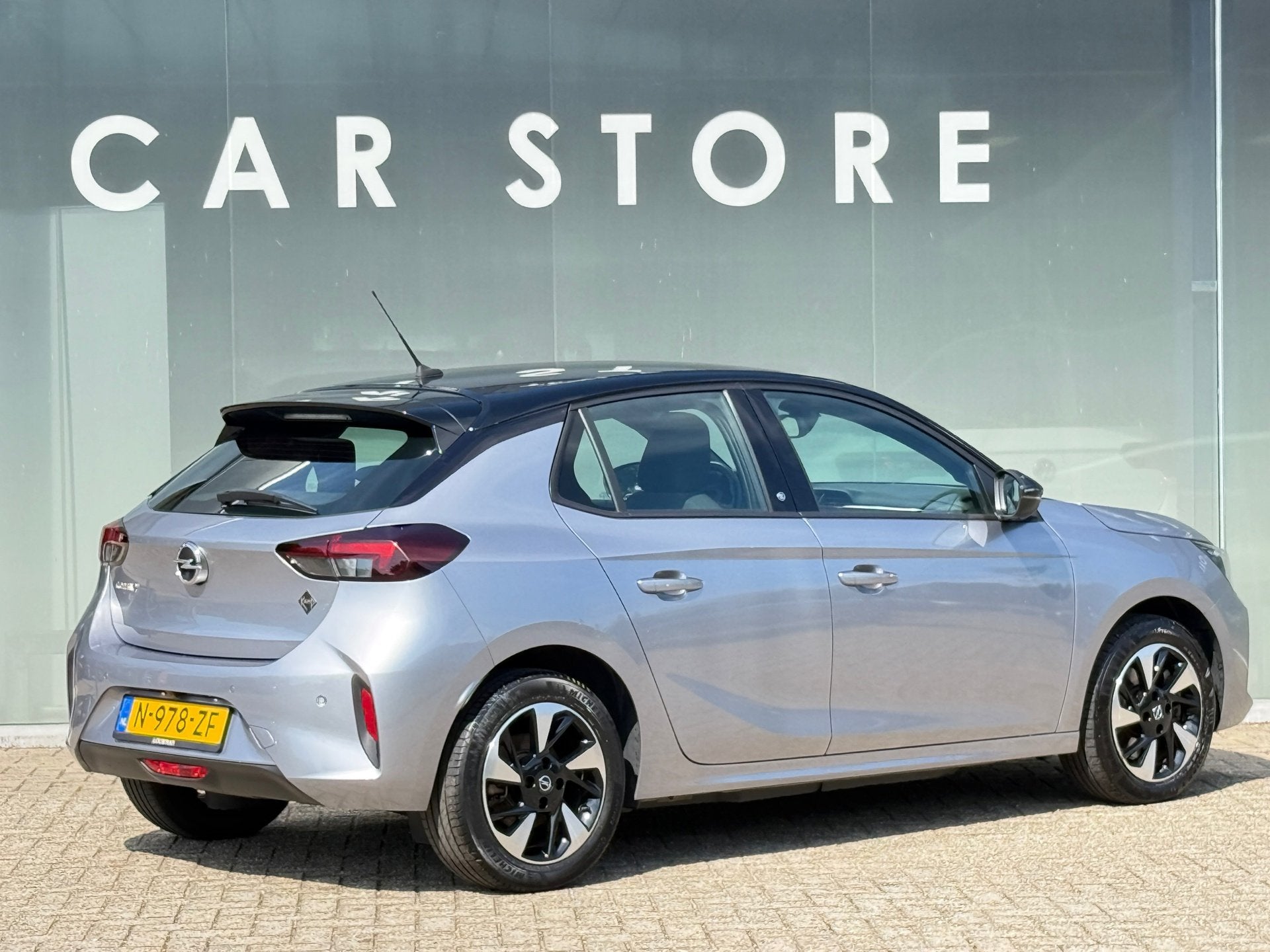 Opel Corsa-e GS Line 50 kWh FASE 3 91% SOH CARPLAY|Camera|PD, 330 km, Zwart, Origineel Nederlands, Parkeersensor