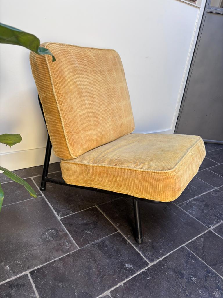 Tweemaal Artifort Dux chair fauteuil vintage design oker, Ophalen, Gebruikt, 75 tot 100 cm, Stof