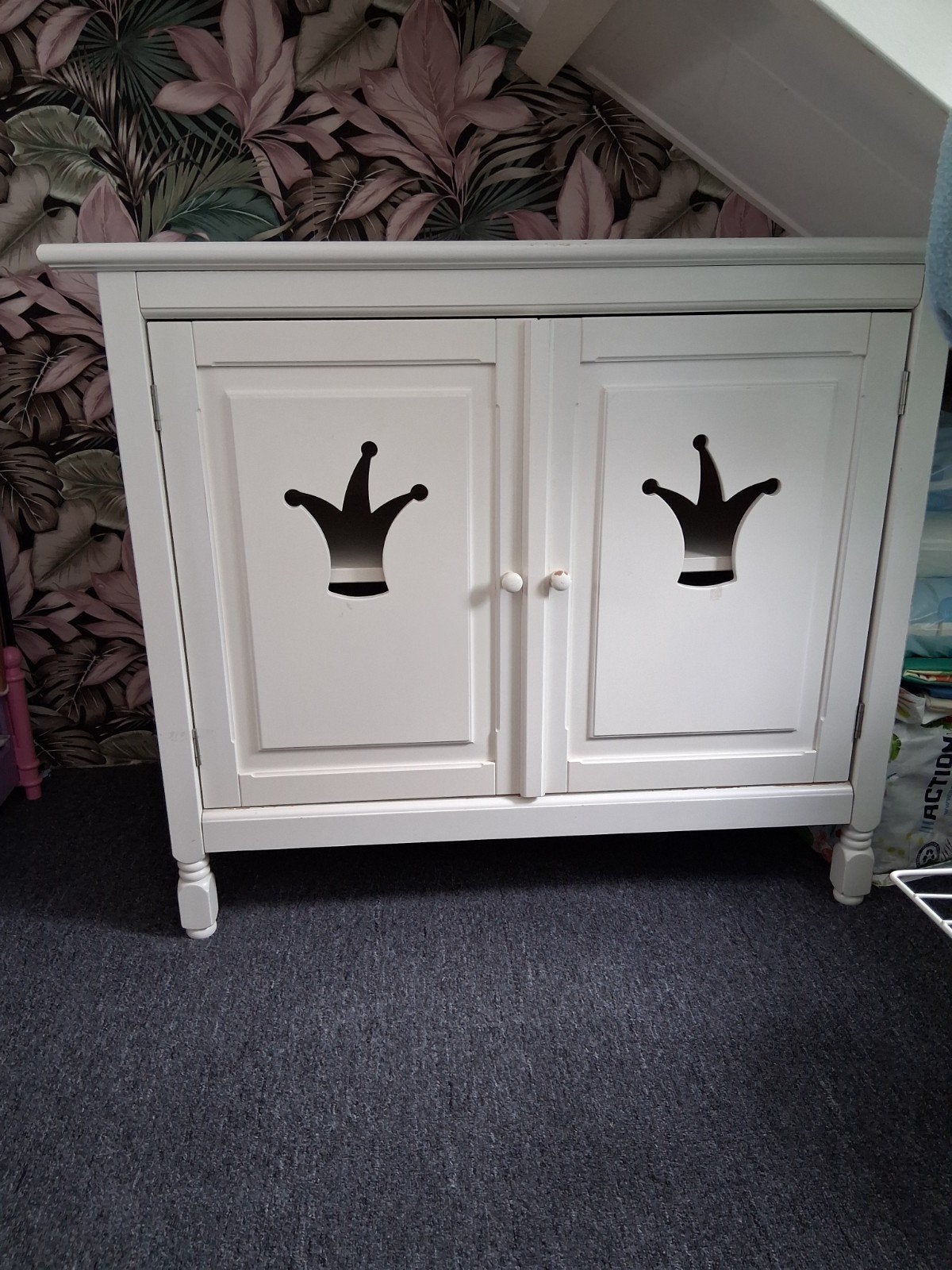 Leuke kledingkast en commode, sprookje/kroontje, Kinderen en Baby's, Kinderkamer | Commodes en Kasten, Ophalen, Gebruikt, 100 cm of meer