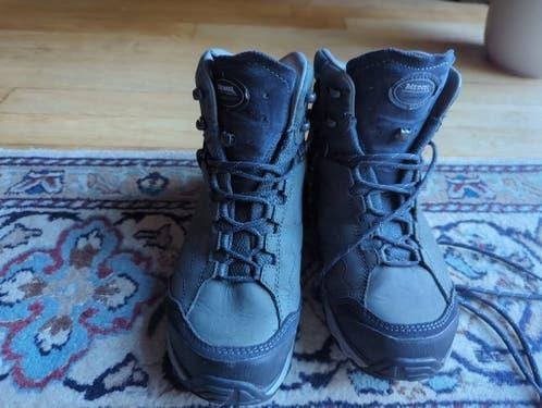 ZGAN Wandelschoenen vrouw maat 40, Ophalen of Verzenden, Zo goed als nieuw, Schoenen