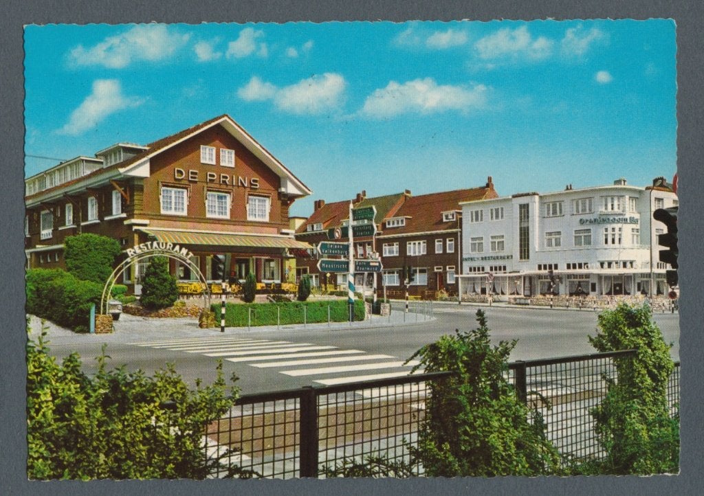 Sittard - Kruispunt Rijksweg - Centrum, Verzamelen, Ansichtkaarten | Nederland, Verzenden, 1960 tot 1980, Gelopen, Limburg
