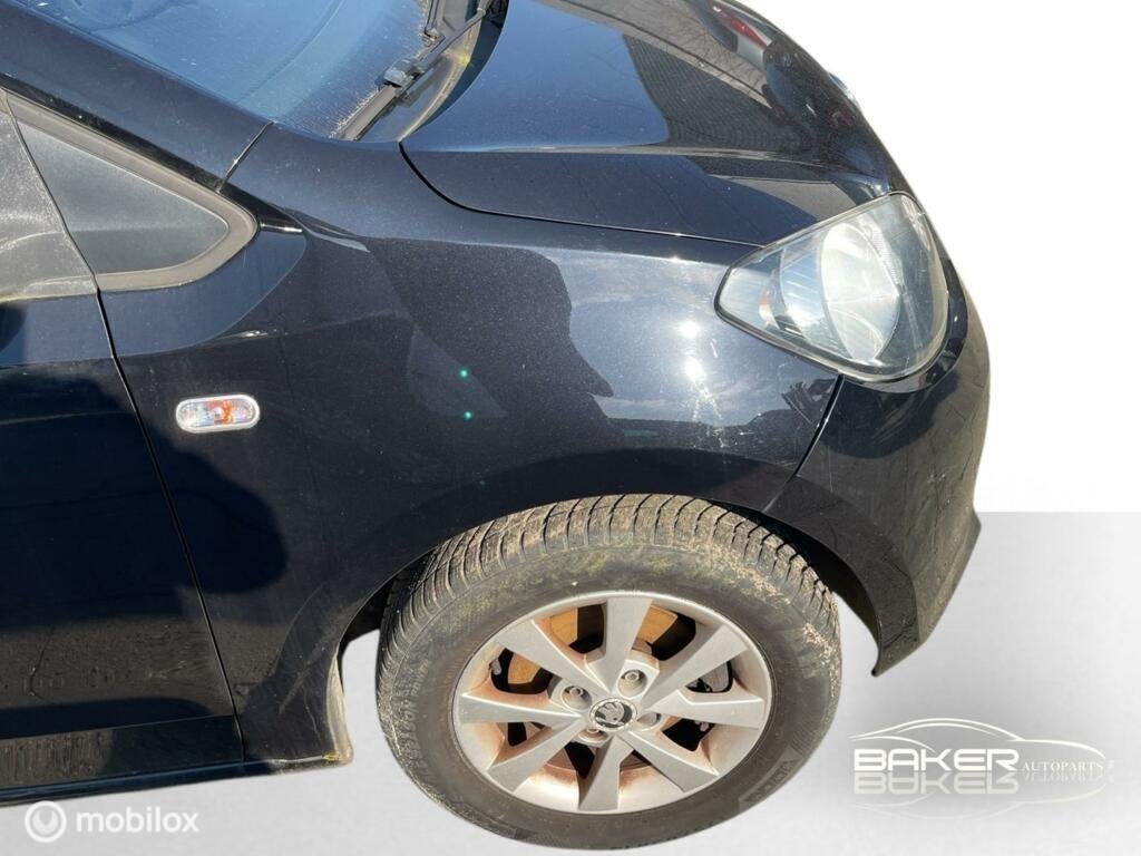 Spatbord rechts lc9x Skoda Citigo NF ('12-'19), Gebruikt, Ophalen of Verzenden, Skoda, Skoda