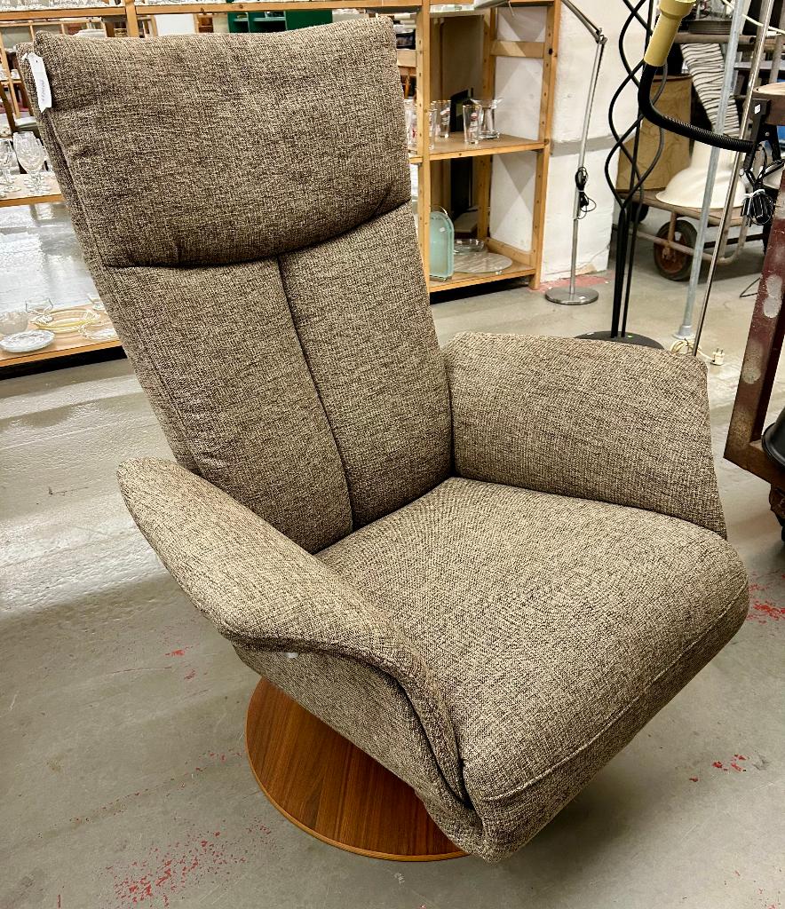 Mechanisch instelbare relaxfauteuil stoffen bekleding # 158, Ophalen, F, F, Minder dan 75 cm