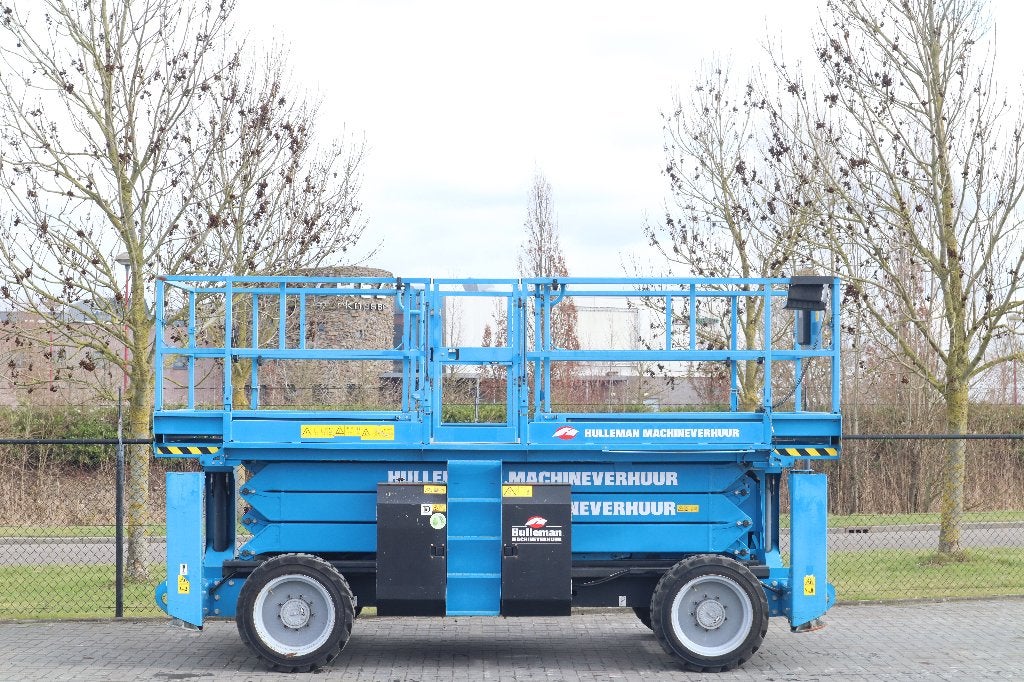 12 METER SCHAARHOOGWERKER TE HUUR | HOOGWERKER VERHUUR