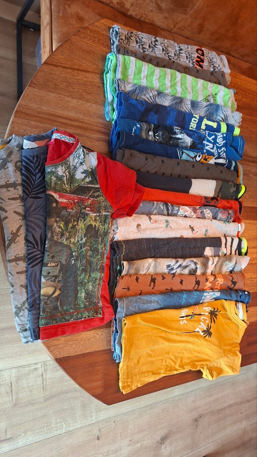 Groot kledingpakket jongens maat 98/104, Ophalen of Verzenden, Gebruikt, Maat 98
