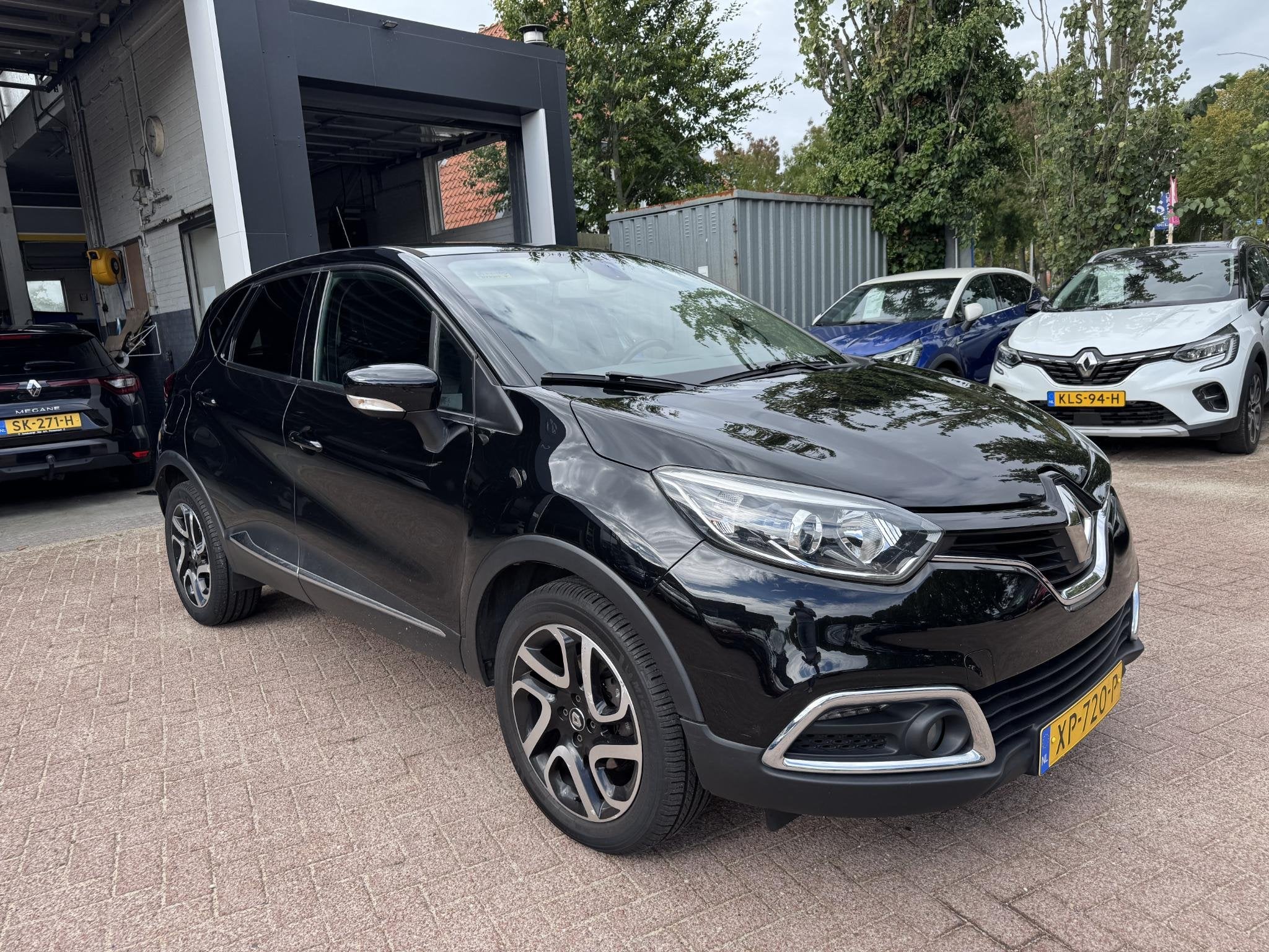 Renault Captur 1.2 TCe Dynamique, Stof, Euro 6, 4 cilinders, Automatische klimaatregeling