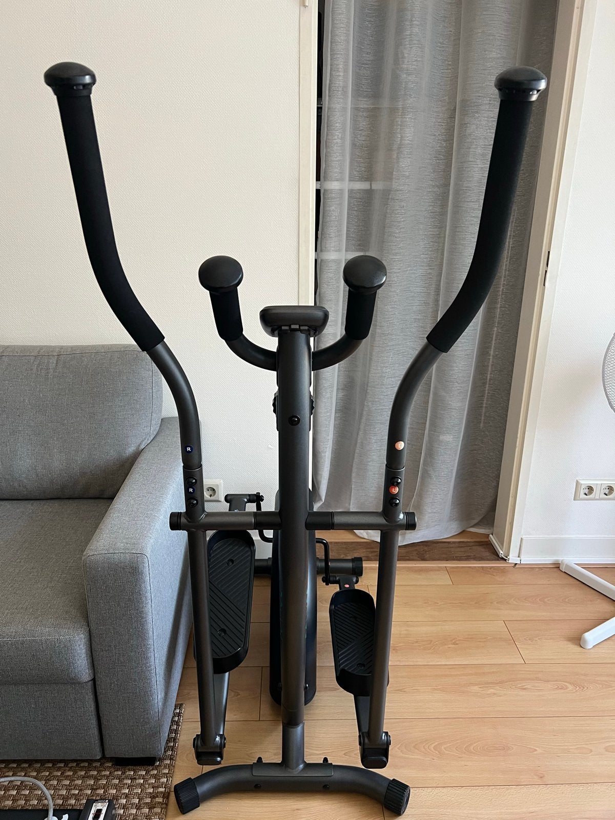 Domyos Crosstrainer 100 - Zo goed als nieuw, Ophalen, Armen, Zo goed als nieuw, Crosstrainer