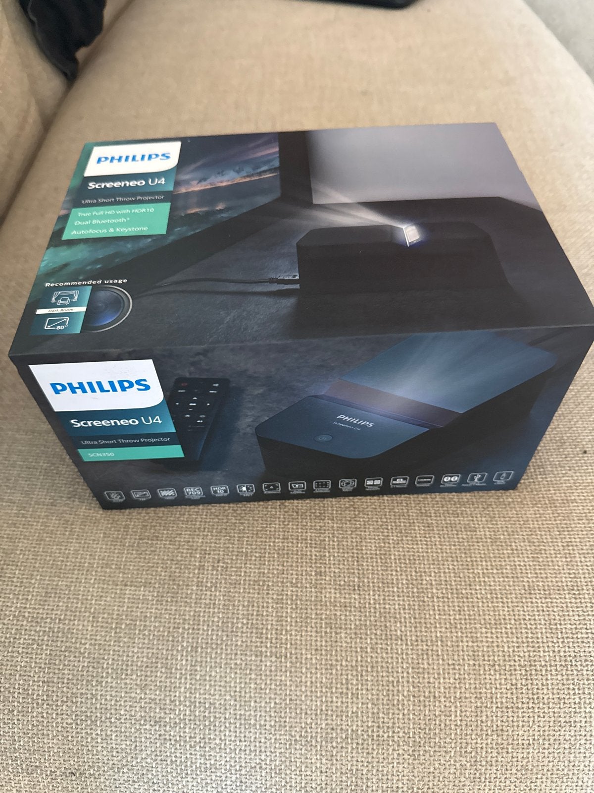 Philips Screeneo U4 Ultra Short Throw Projector - Zo goed al, Ophalen of Verzenden, Zo goed als nieuw, LED, Full HD (1080)