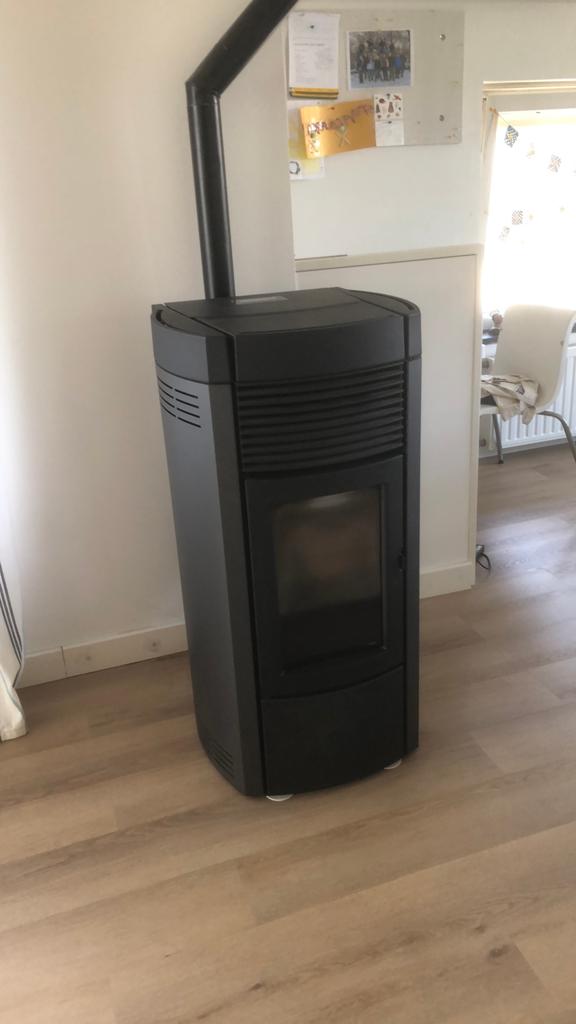 Pelletkachel MCZ Musa Hydro, Huis en Inrichting, Kachels, Ophalen, Overige brandstoffen, Zo goed als nieuw, Pelletkachel