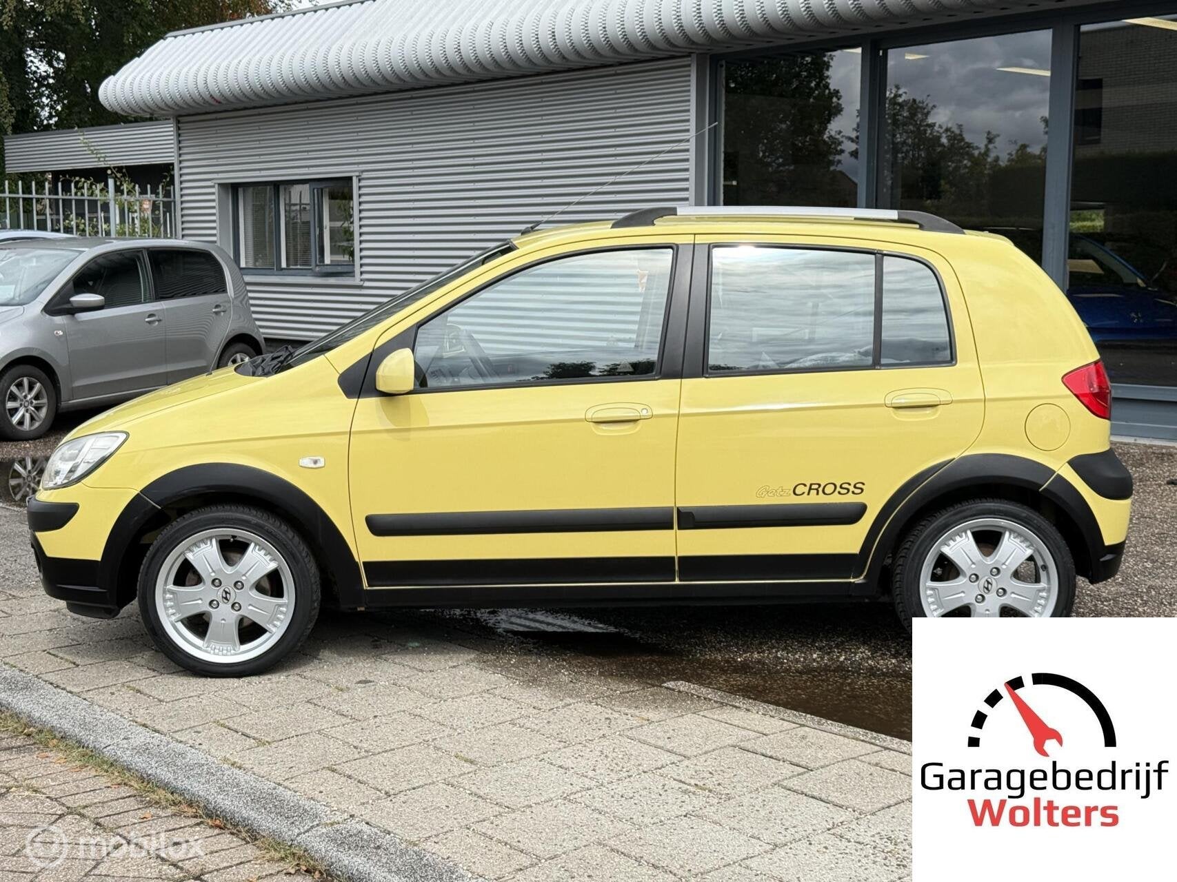 Hyundai Getz 1.4i Cross 1ste eign ext.set velgen super staat, Voorwielaandrijving, Stof, Gebruikt, Zwart