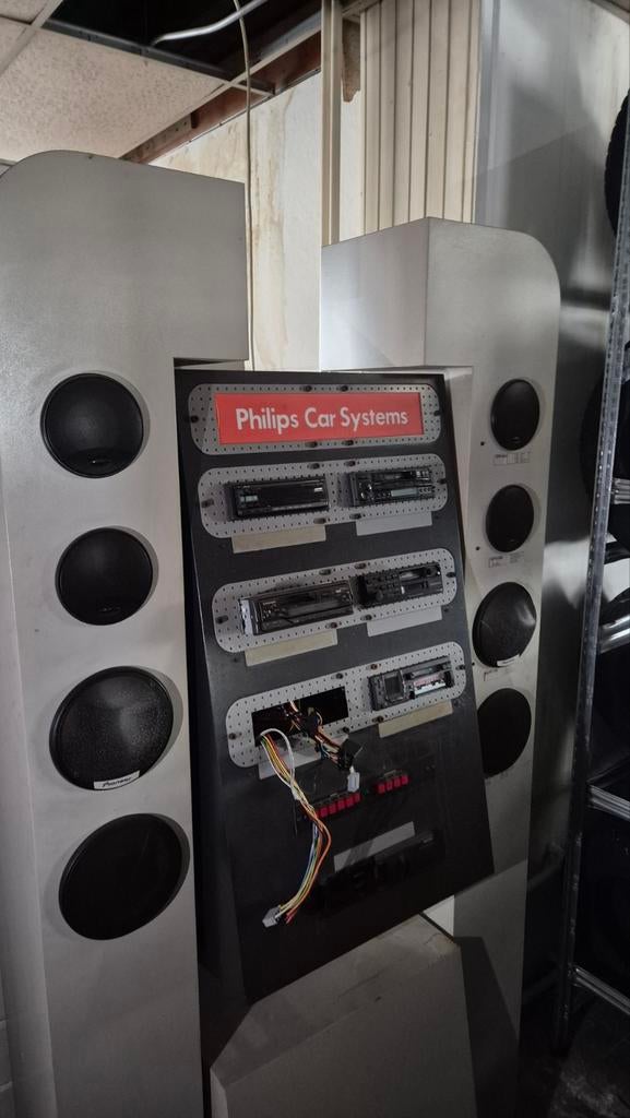 Auto radio's, displaykasten en speakers - Los te koop, Ophalen of Verzenden, Gebruikt