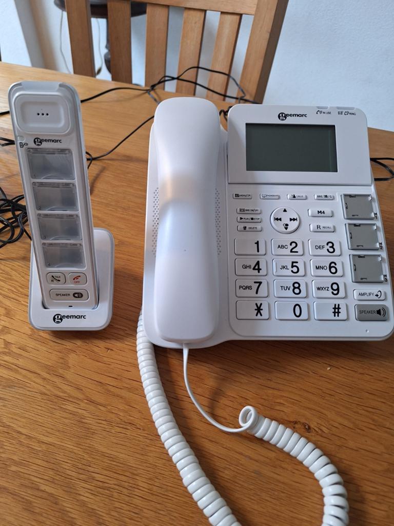 Senioren telefoonGeemarc Amplidect 295 Vaste Telefoon & DECT, Ophalen of Verzenden