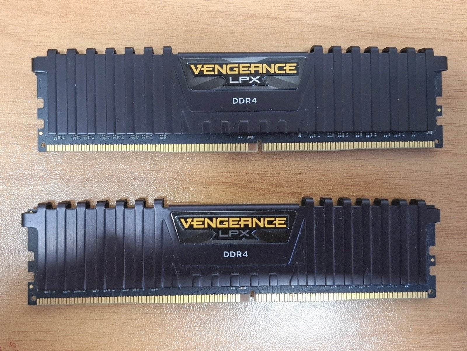 Corsair Vengeance LPX 16GB (2x8GB) DDR4 3200MHz, Computers en Software, Ophalen