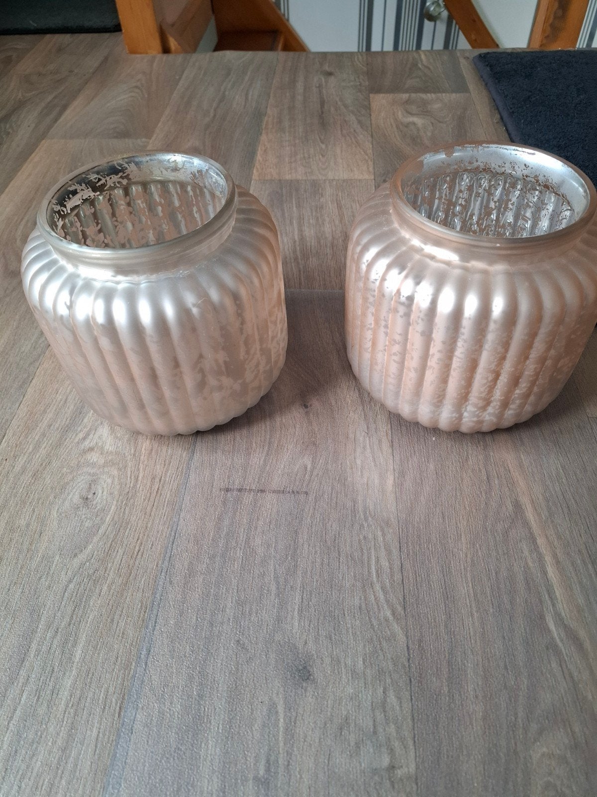 2 grote glazen potten roze, Huis en Inrichting, Woonaccessoires | Vazen, Ophalen, Roze