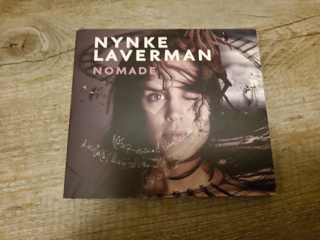 Nynke Laverman, Nomade, Ophalen of Verzenden, Zo goed als nieuw
