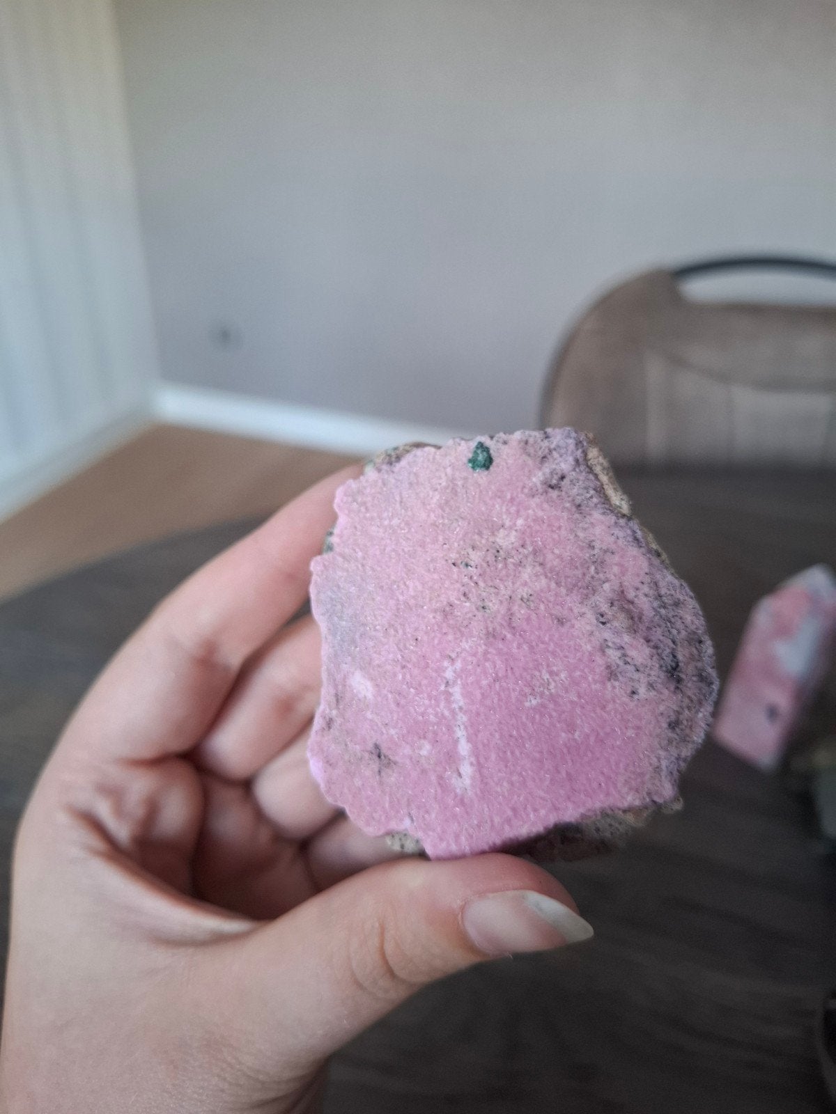 ruwe roze cobalt calciet, Verzamelen, Mineralen en Fossielen, Ophalen of Verzenden