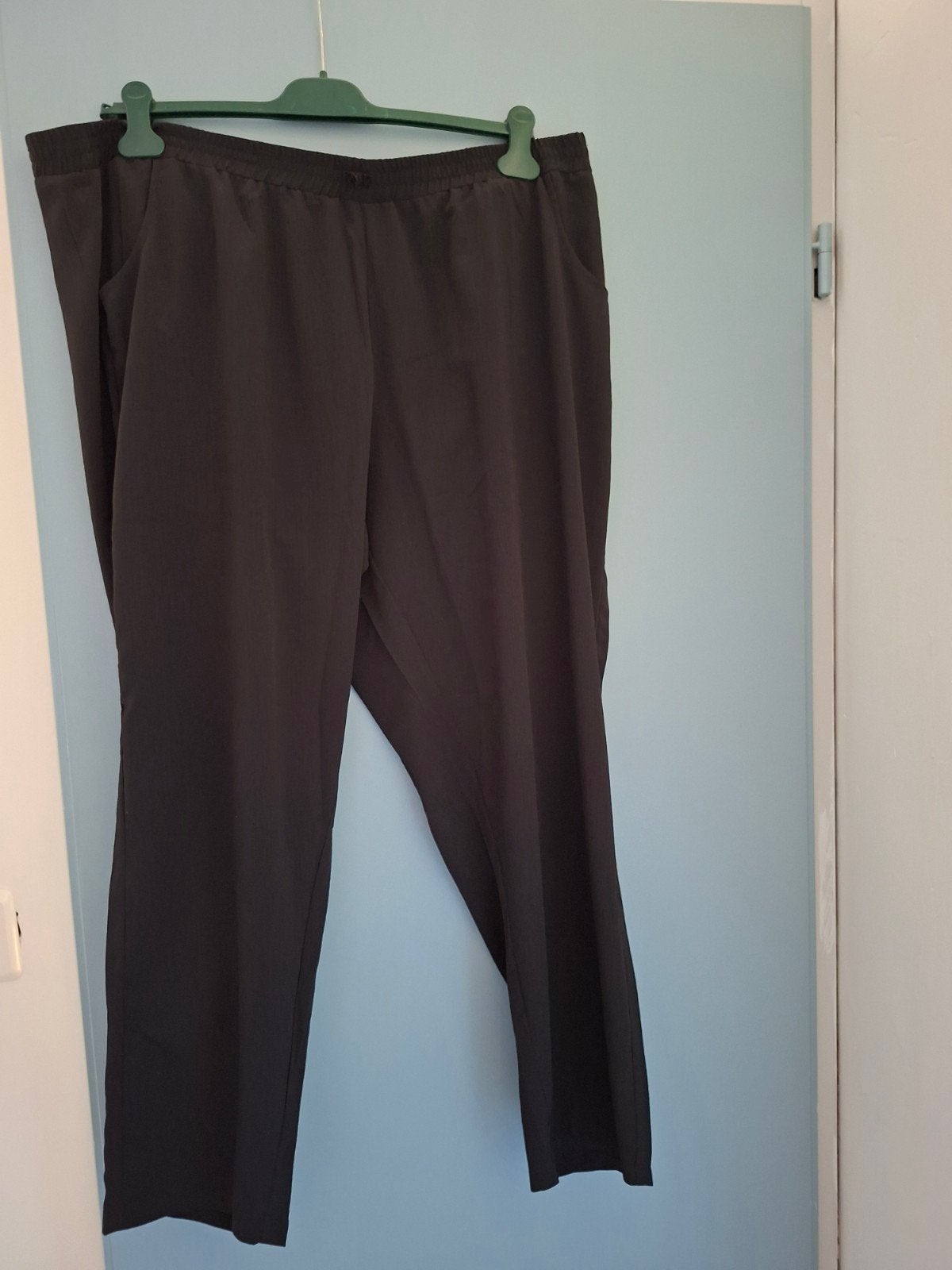 Zwarte broek maat 52 met elastische tailleband, Ophalen of Verzenden, Gedragen, Maat 46/48 (XL) of groter, Zwart