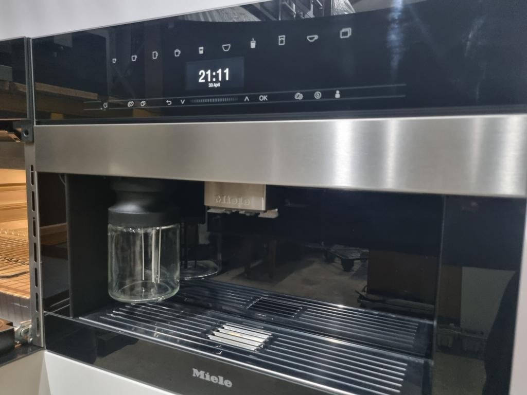 Miele  combioven  H7440BM En koffiemachine cva7440, Geen, Koffiemachine, Zo goed als nieuw, 2 tot 4 kopjes