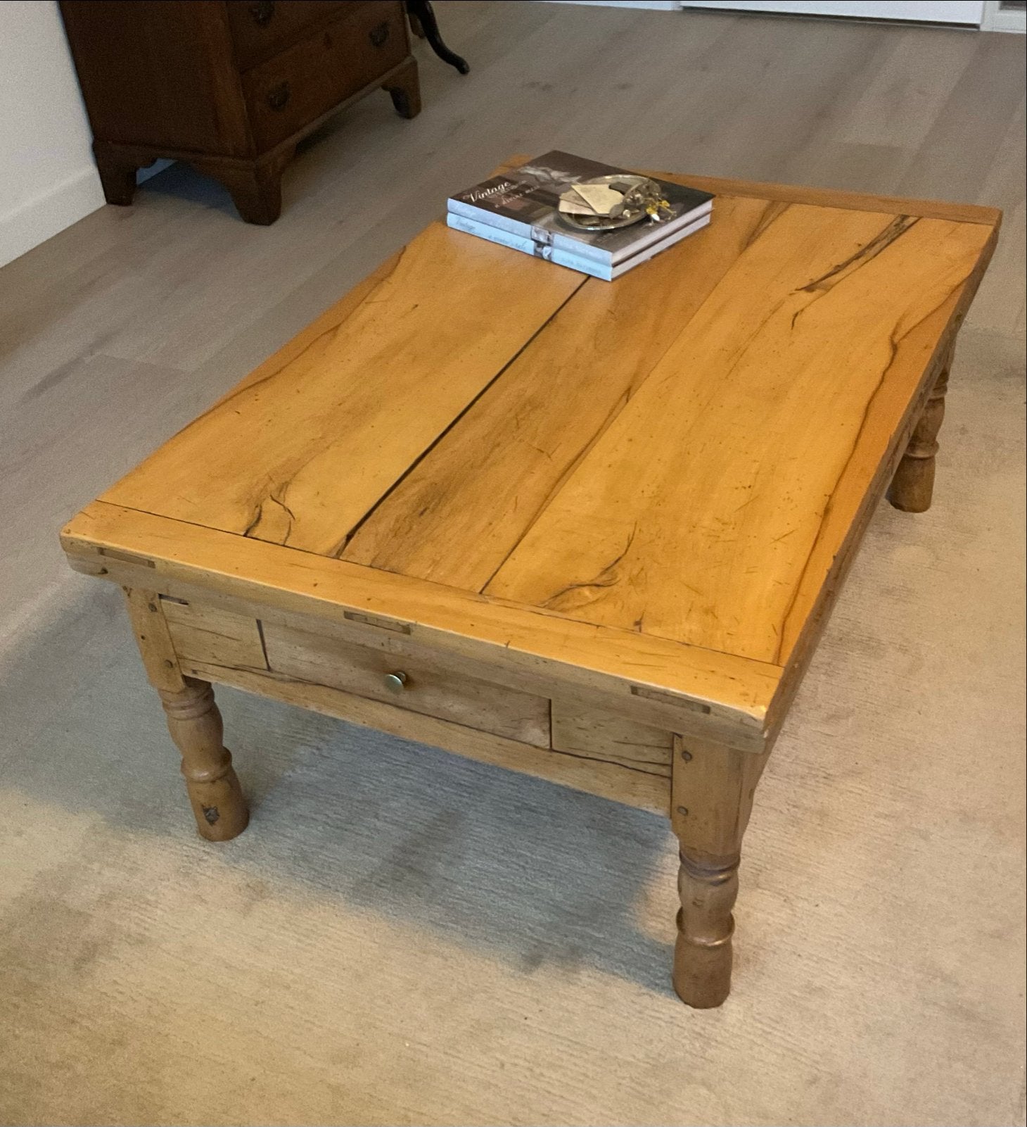 Antieke houten salontafel met lade- 114x77,5x49 cm, Ophalen, Gebruikt, 100 tot 150 cm, 50 tot 100 cm