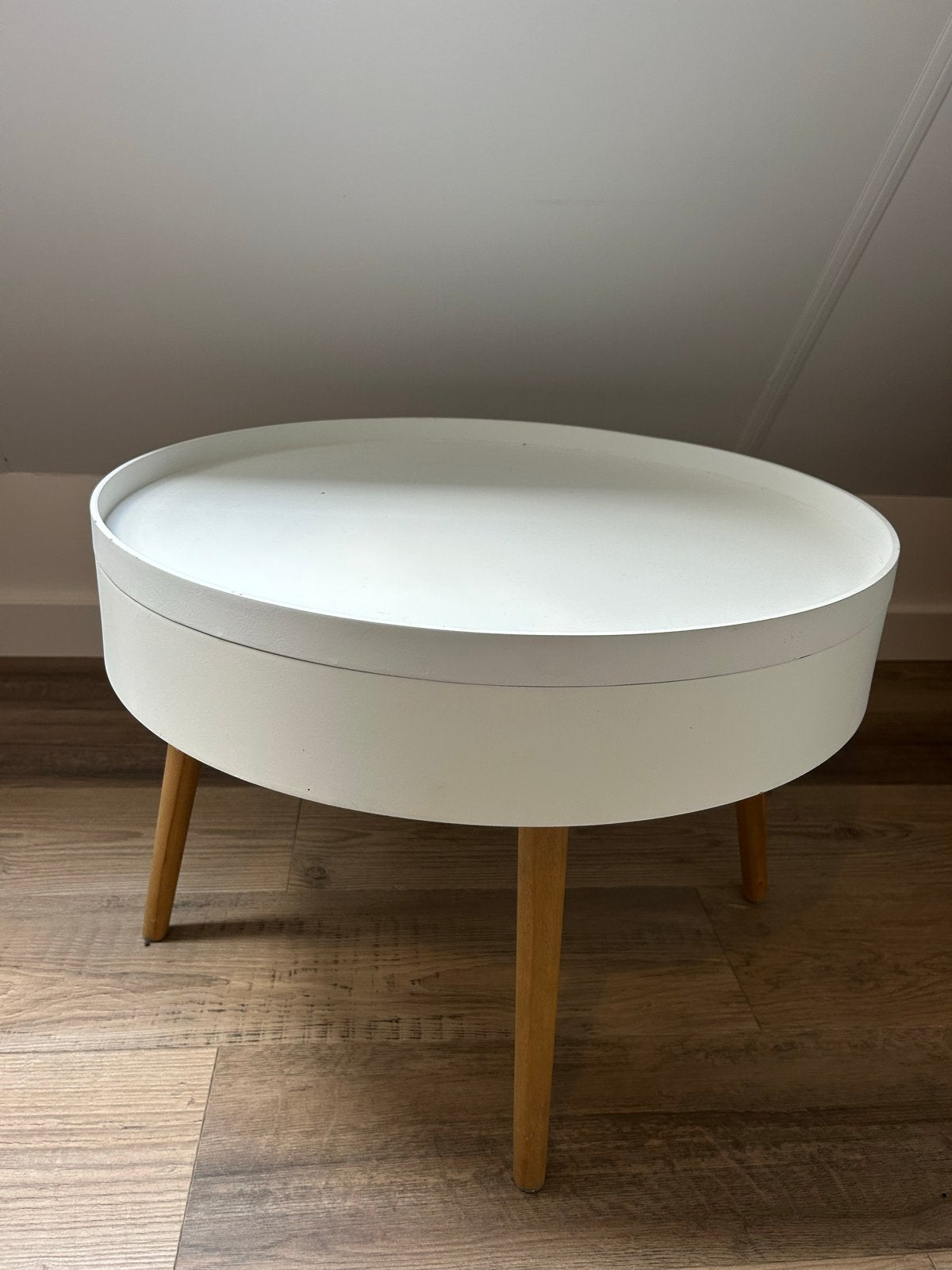 Witte ronde bijzettafel / salontafel met opbergruimte, Ophalen, Minder dan 45 cm, Minder dan 55 cm, Gebruikt