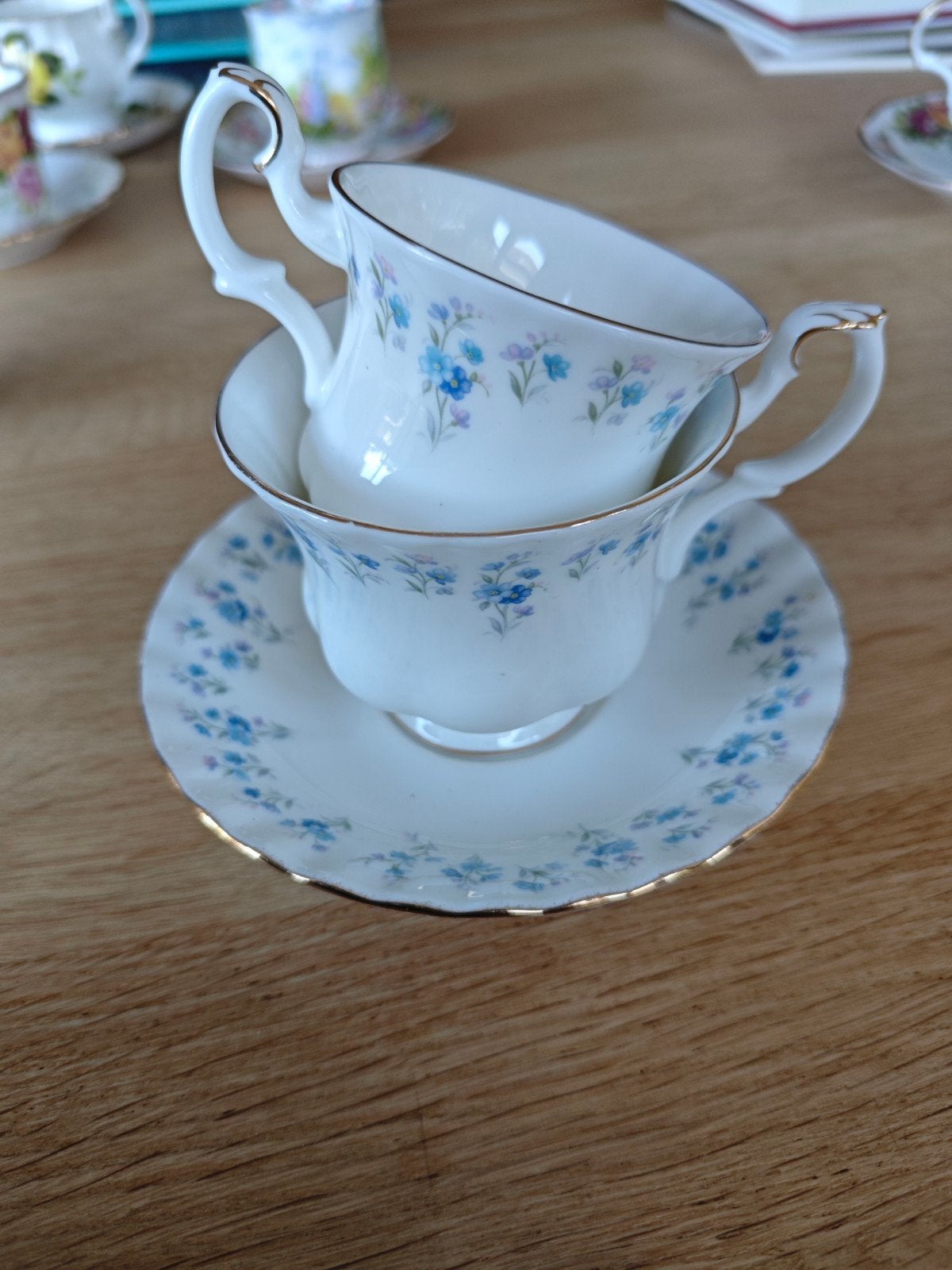 Royal Albert Memory Lane theekopjes met schotel, Ophalen of Verzenden
