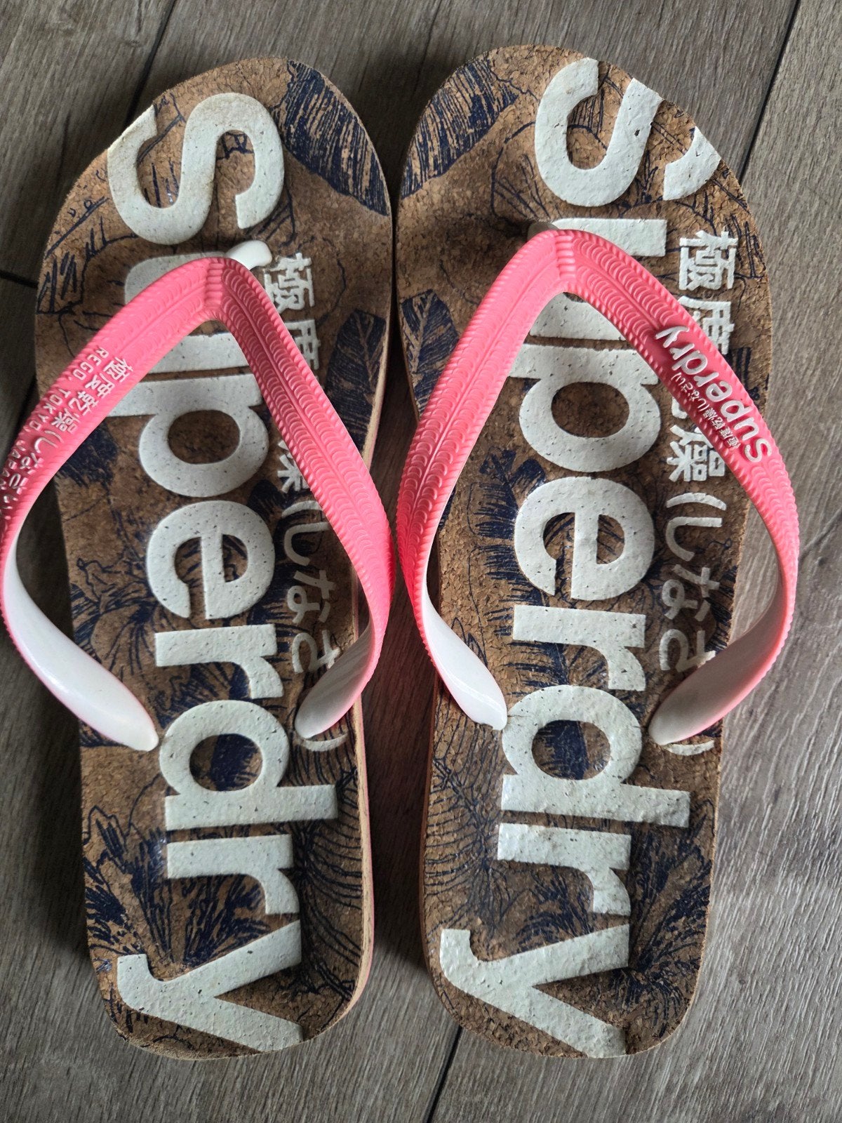 slippers superdry maat 41 izgst, Slippers, Superdry, Ophalen of Verzenden, Gedragen