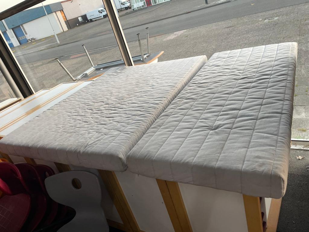 Matras 200x160 cm, Ophalen, Gebruikt, Tweepersoons, X