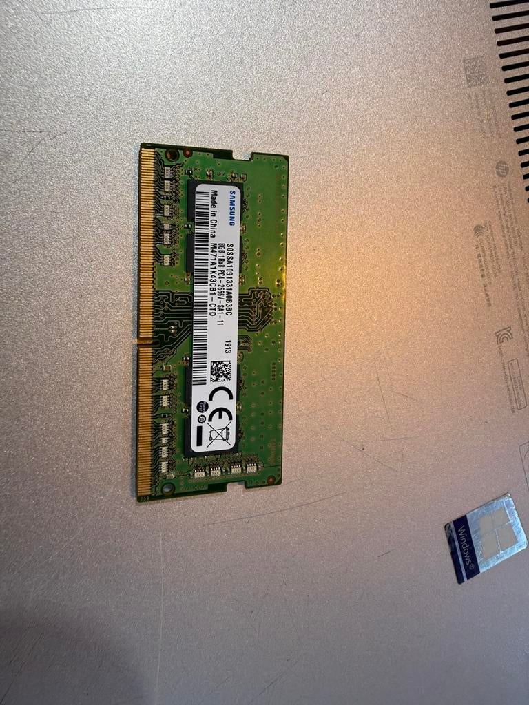 Ddr4 8gb ram geheugen, Ophalen of Verzenden, Zo goed als nieuw, DDR4, Desktop