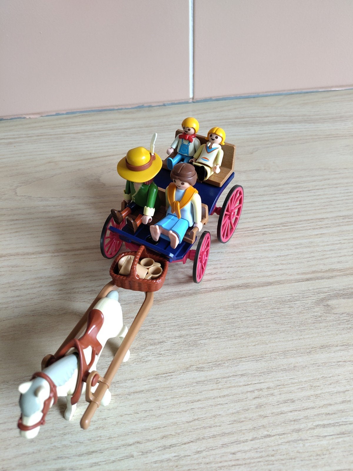 Playmobil koets met poppetjes en picknickmand, Ophalen, Gebruikt, Losse onderdelen, Voertuig