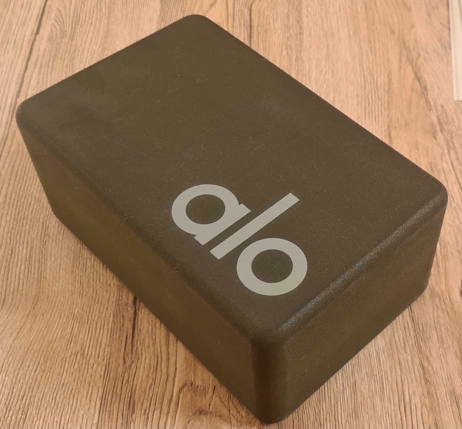 Alo yogablok, Sport en Fitness, Ophalen of Verzenden, Nieuw, Yoga-accessoire